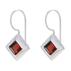 Leah Red Dainty Solitaire Dangle Earring