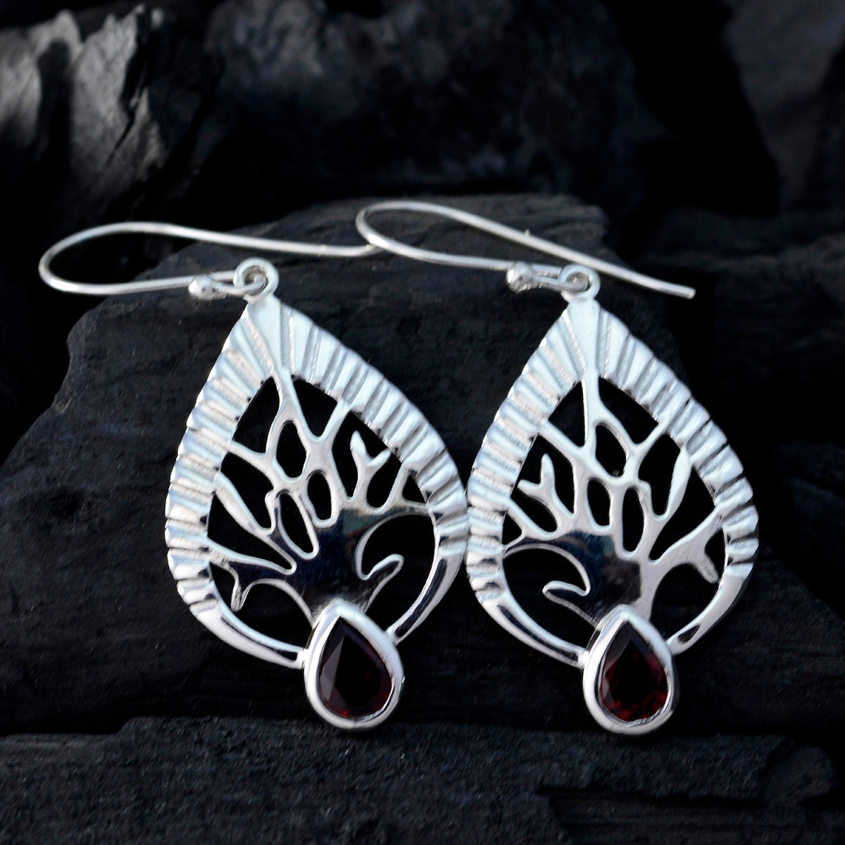 Sofia Red Featherlight Solitaire Dangle Earring