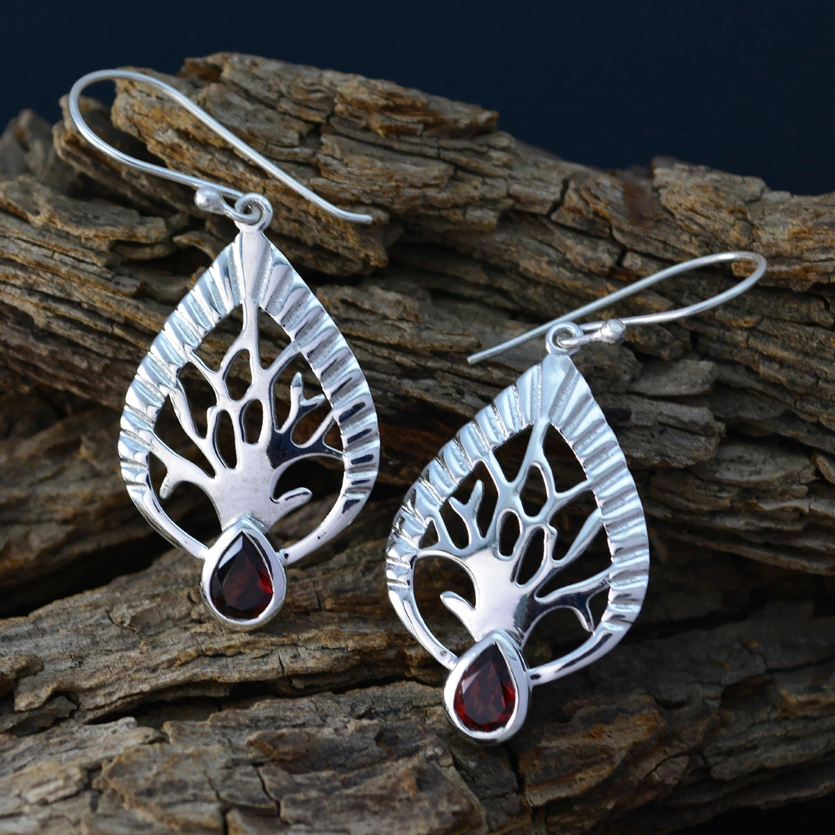 Sofia Red Featherlight Solitaire Dangle Earring