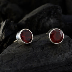 Zoe Red Elegant Solitaire Stud Earring