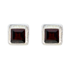 Noelia Red Delicate Solitaire Stud Earring Garnet Red Stud