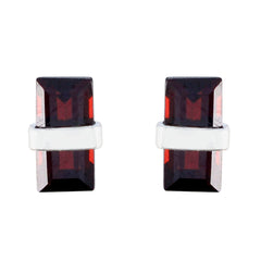 Agustina Red Minimalist Solitaire Stud Earring Garnet Red Stud