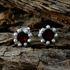 Gabriela Red Elegant Solitaire Stud Earring