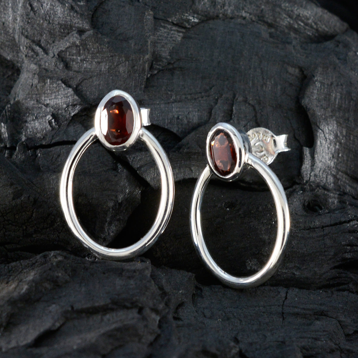 Pauline Red Dainty Solitaire Stud Earring