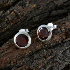 Xiu Red Dainty Solitaire Stud Earring