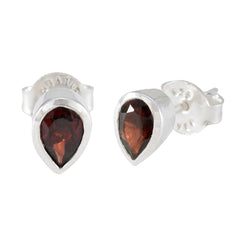 Camila Red Delicate Solitaire Stud Earring