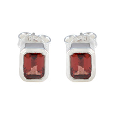 Luisa Red Elegant Solitaire Stud Earring Garnet Red Stud