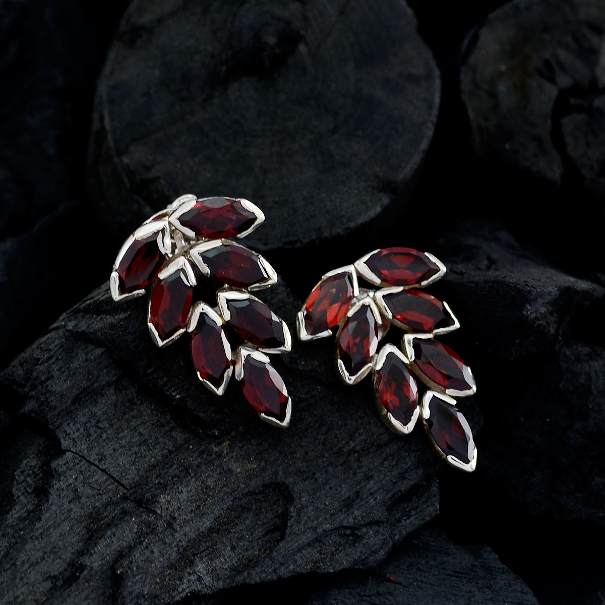 Lourdes Red Minimal multiple Stud Earring