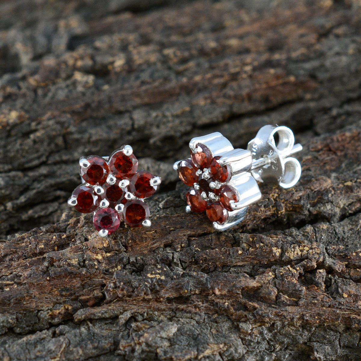 Valentina Red Dainty multiple Stud Earring