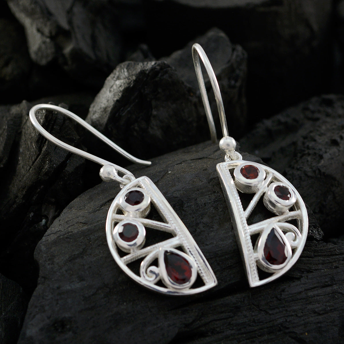 Camila Red Minimal multiple Dangle Earring
