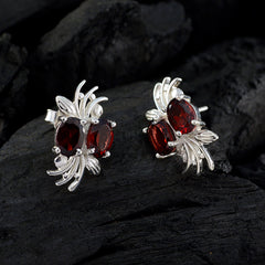 Lea Red Dainty multiple Stud Earring