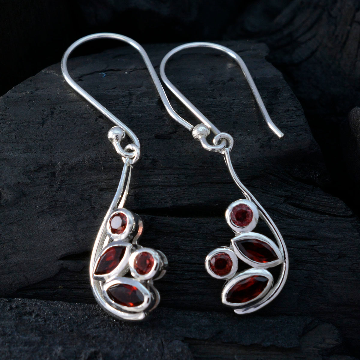 Yan Red Delicate multiple Dangle Earring