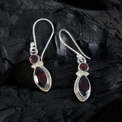 Aurora Red Whisper thin Toi et Moi Dangle Earring
