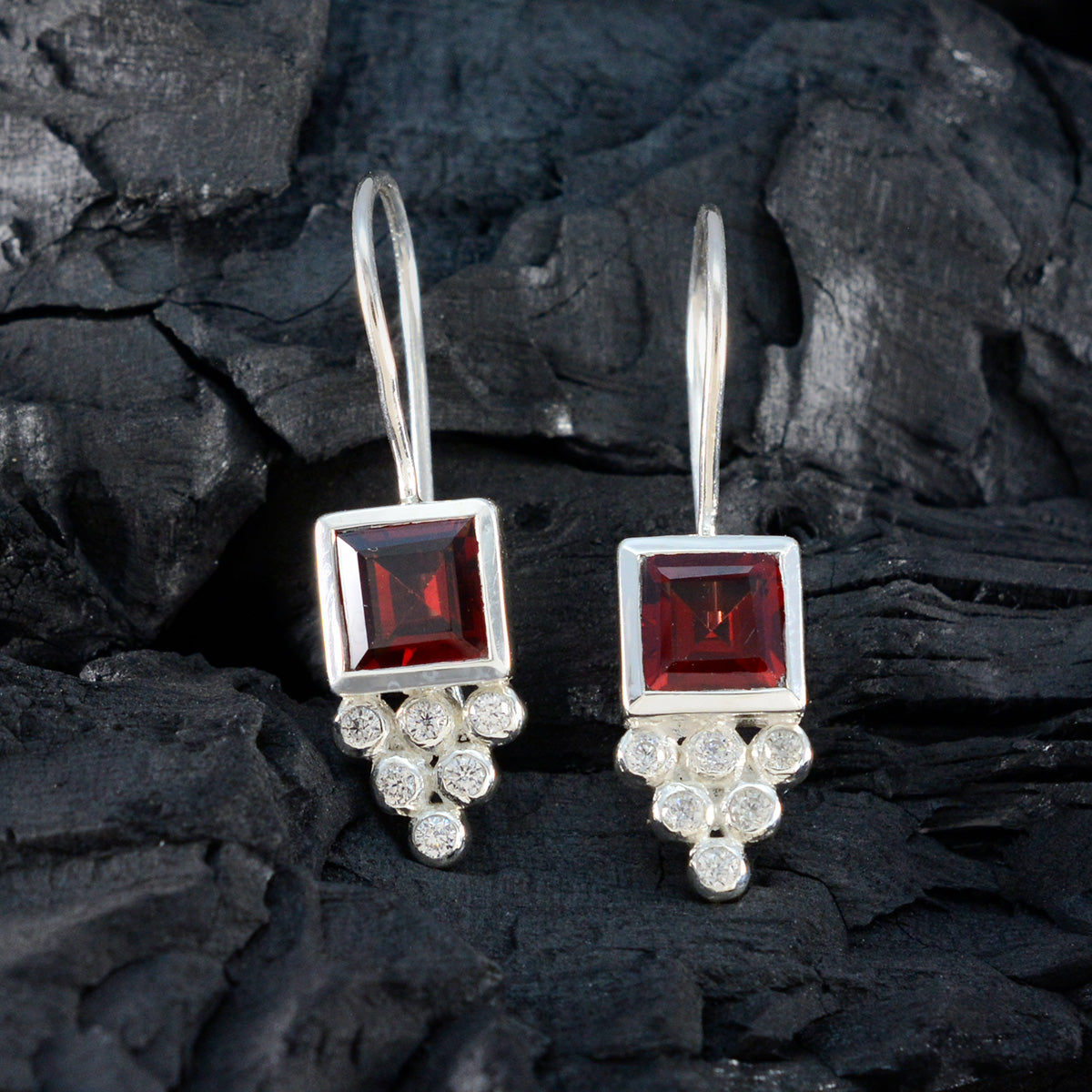 Yuna Red Dainty multiple Dangle Earring