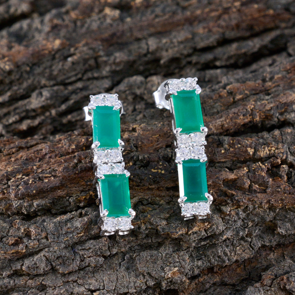 Paula Green Dainty multiple Stud Earring