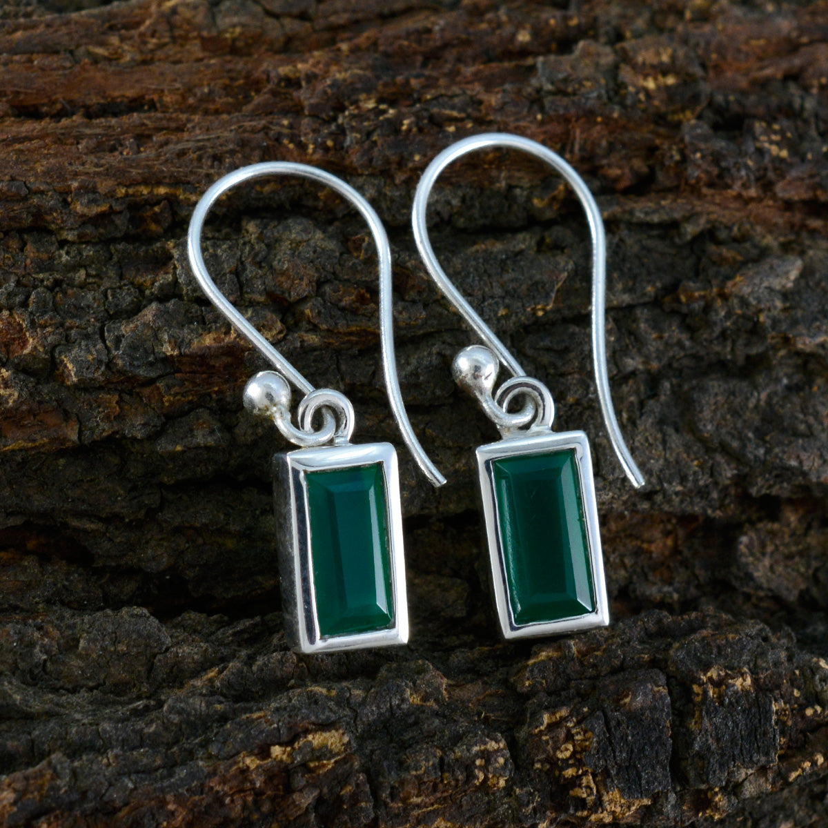 Lucia Green Dainty Solitaire Dangle Earring