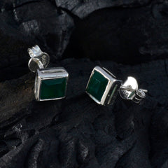 Amanda Green Delicate Solitaire Stud Earring