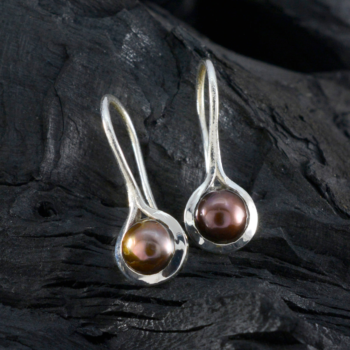 Victoria Grey Elegant Solitaire Dangle Earring