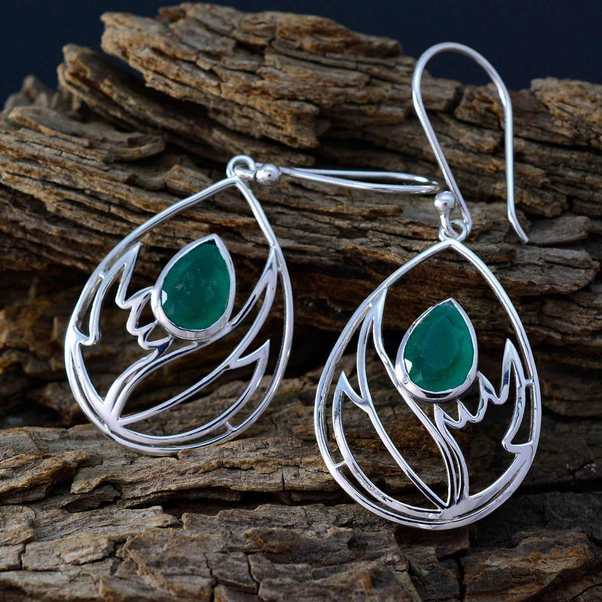 Rebeca Green Dainty Solitaire Dangle Earring