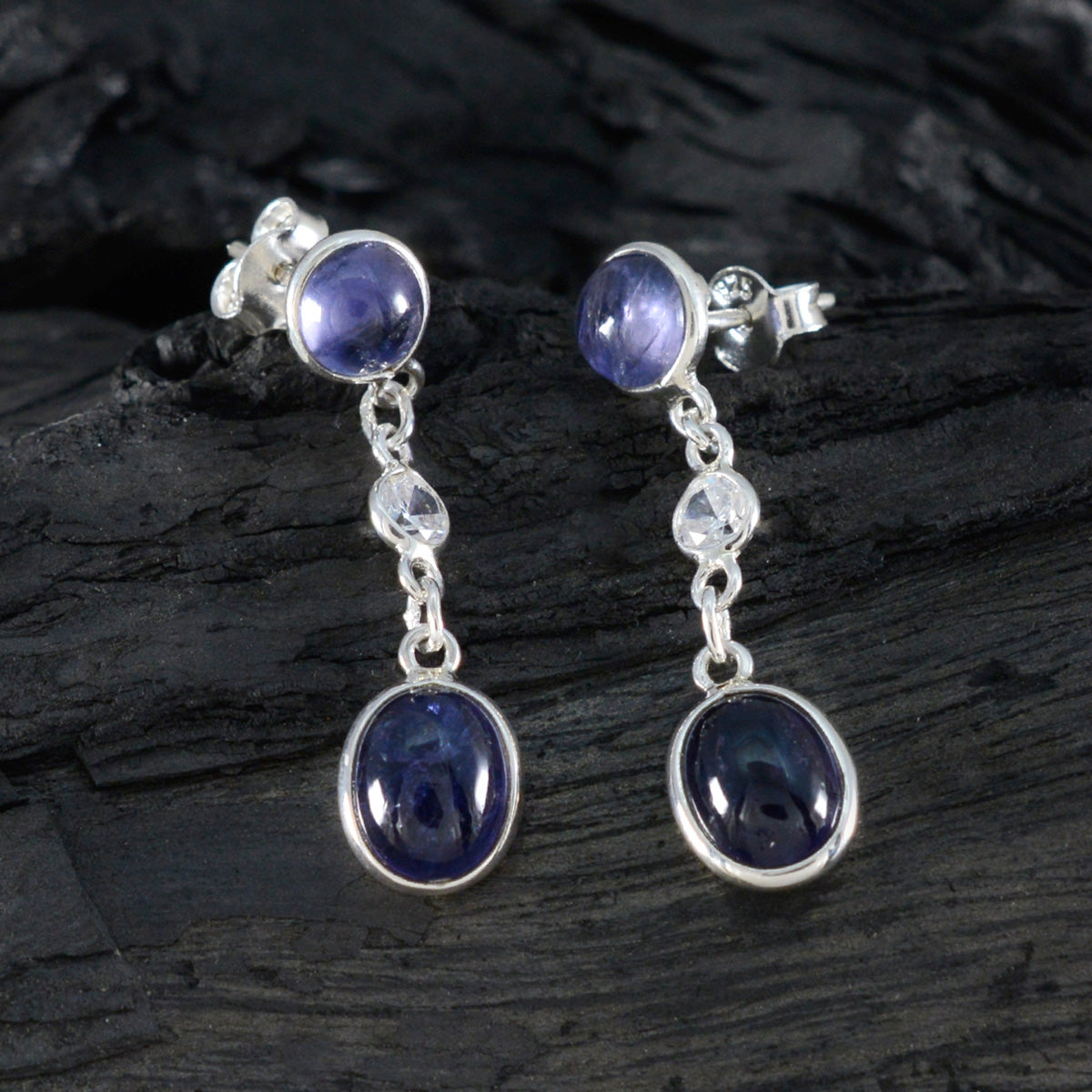 Agnes Blue Delicate multiple Stud Earring