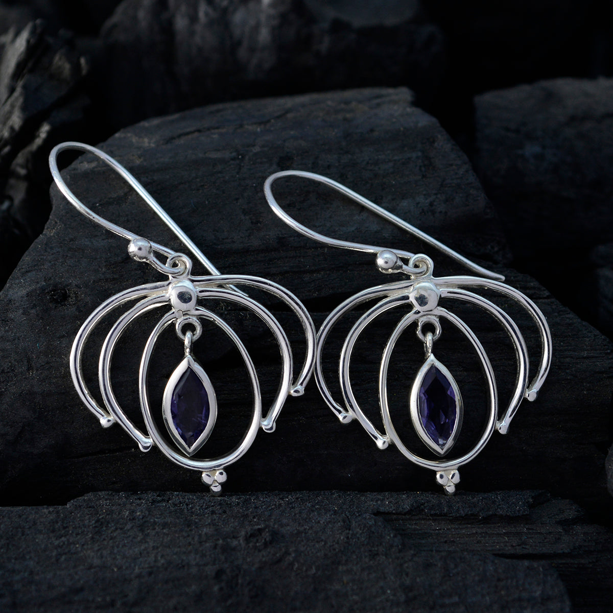 Hanna Blue Featherlight Solitaire Dangle Earring