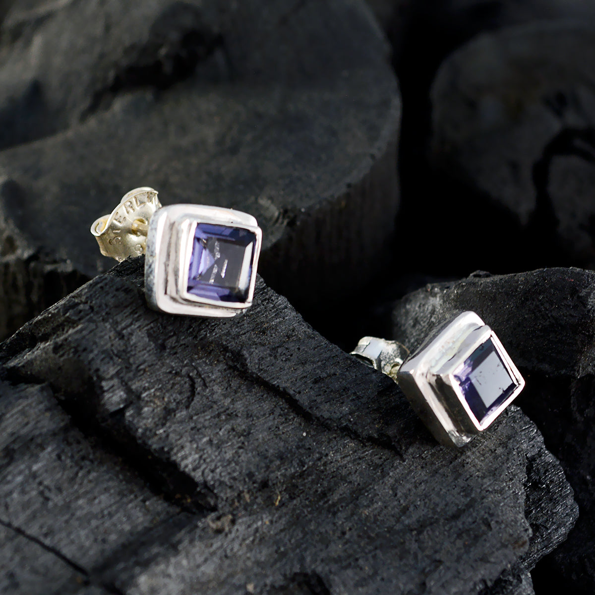 Patricia Blue Delicate Solitaire Stud Earring