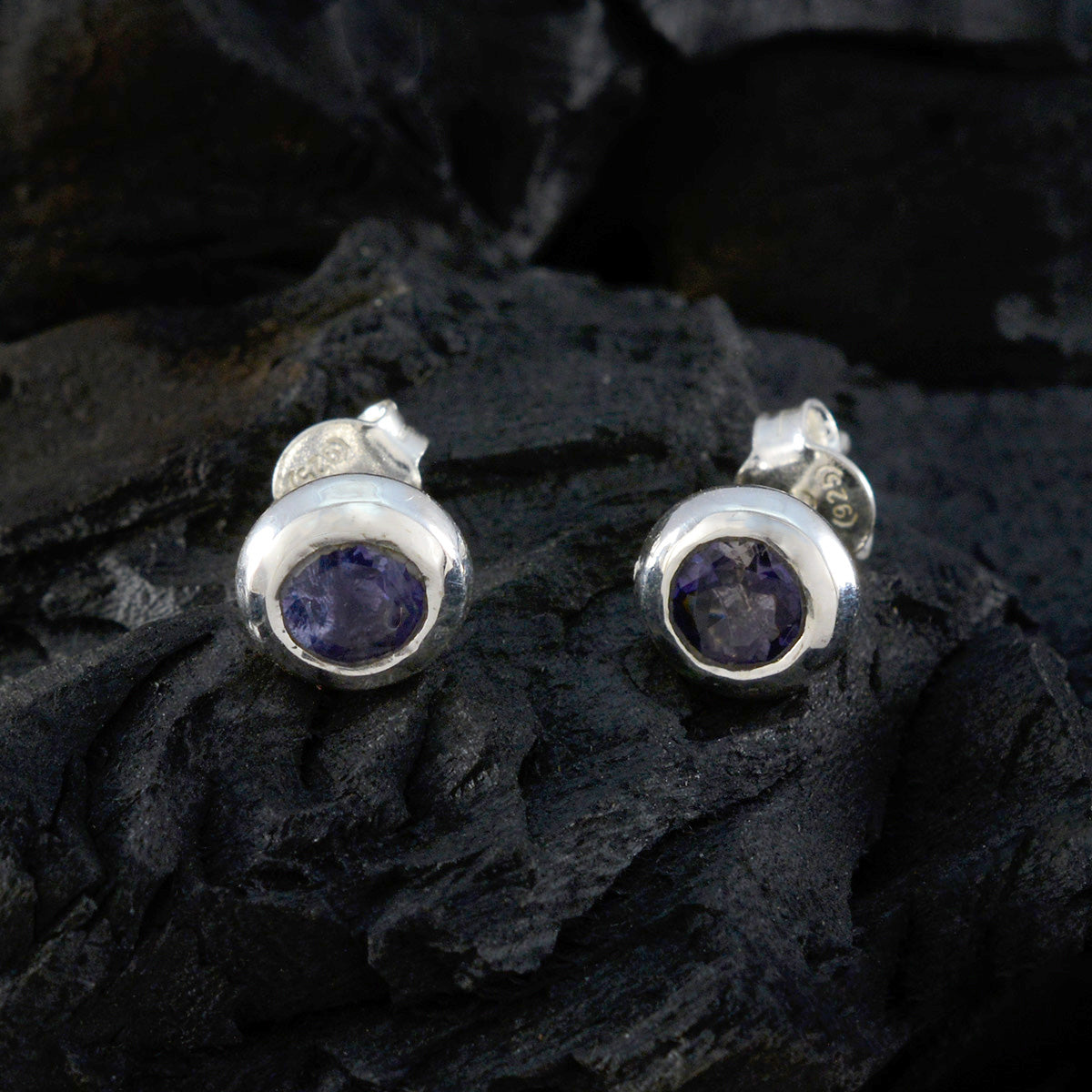 Elena Blue Delicate Solitaire Stud Earring