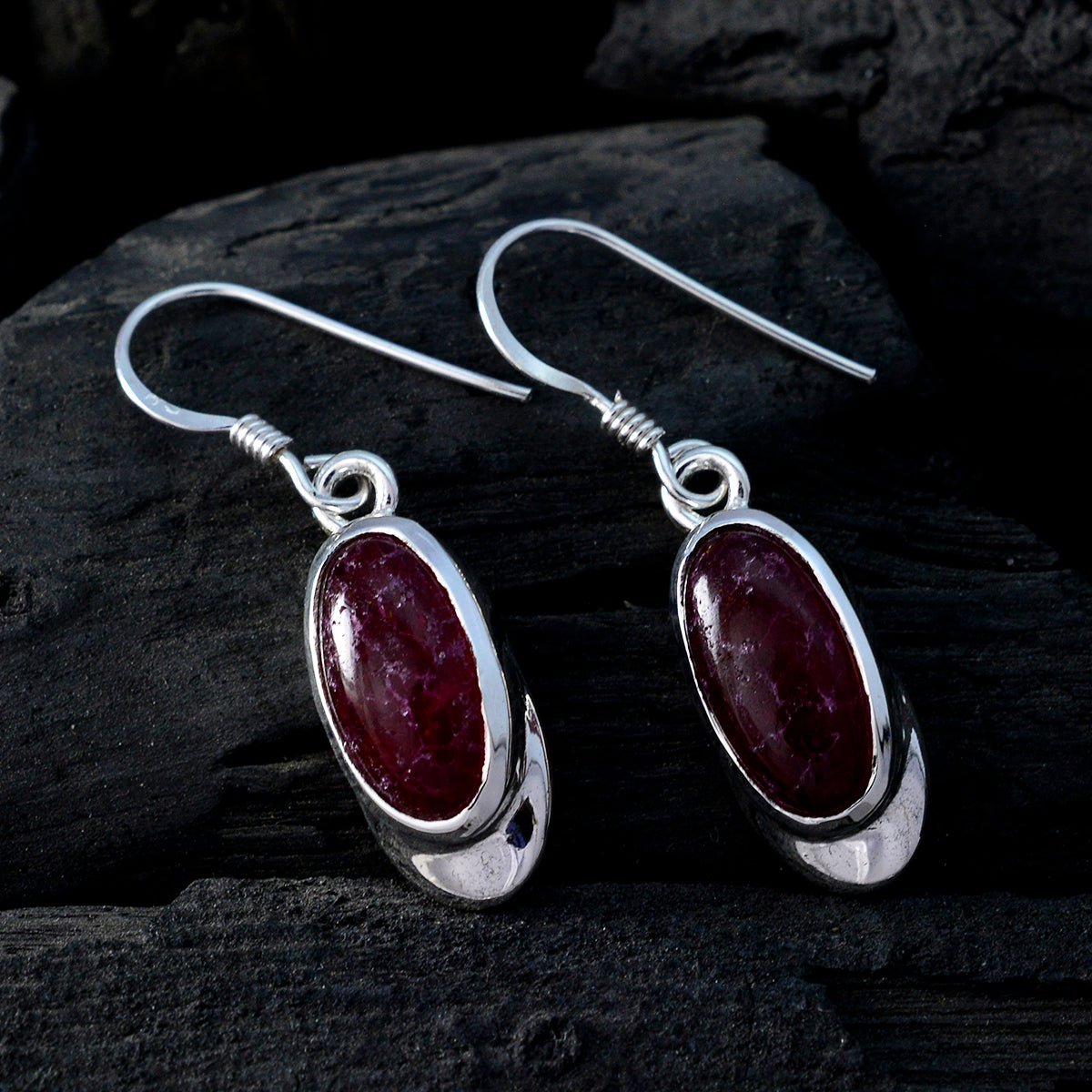 Grace Red Mid weight Solitaire Dangle Earring