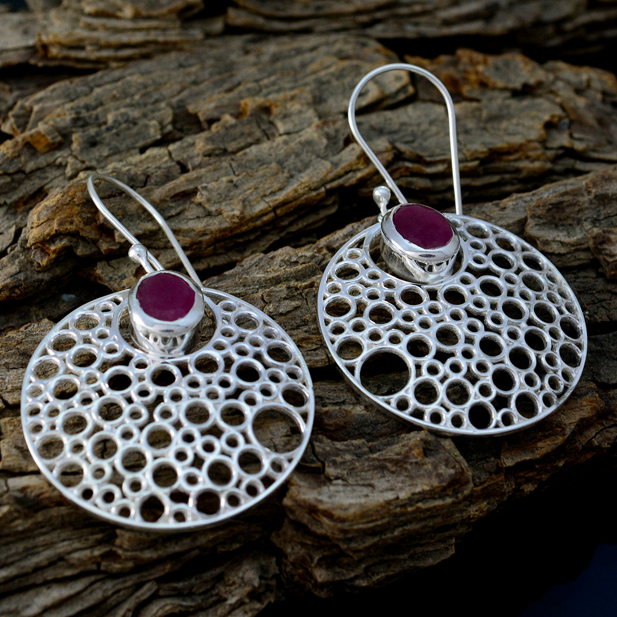 Isabelle Red Edgy Solitaire Dangle Earring