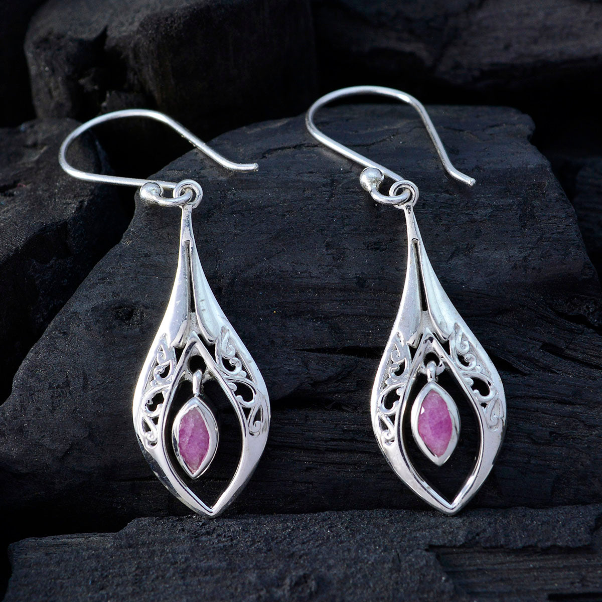 Ivy Red Whisper thin Solitaire Dangle Earring