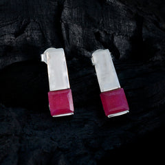 Lili Red Dainty Solitaire Stud Earring
