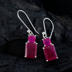 Sofía Red Whisper thin Toi et Moi Dangle Earring