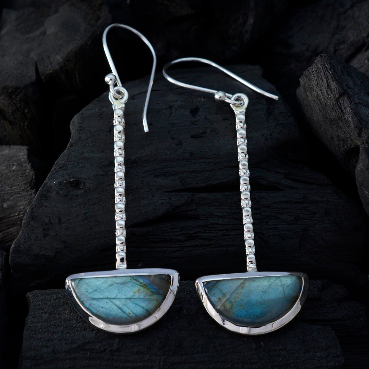 Jia Grey Mid weight Solitaire Dangle Earring