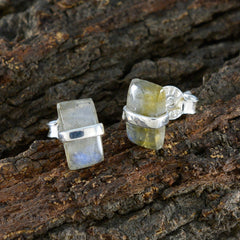 Ling Grey Elegant Solitaire Stud Earring