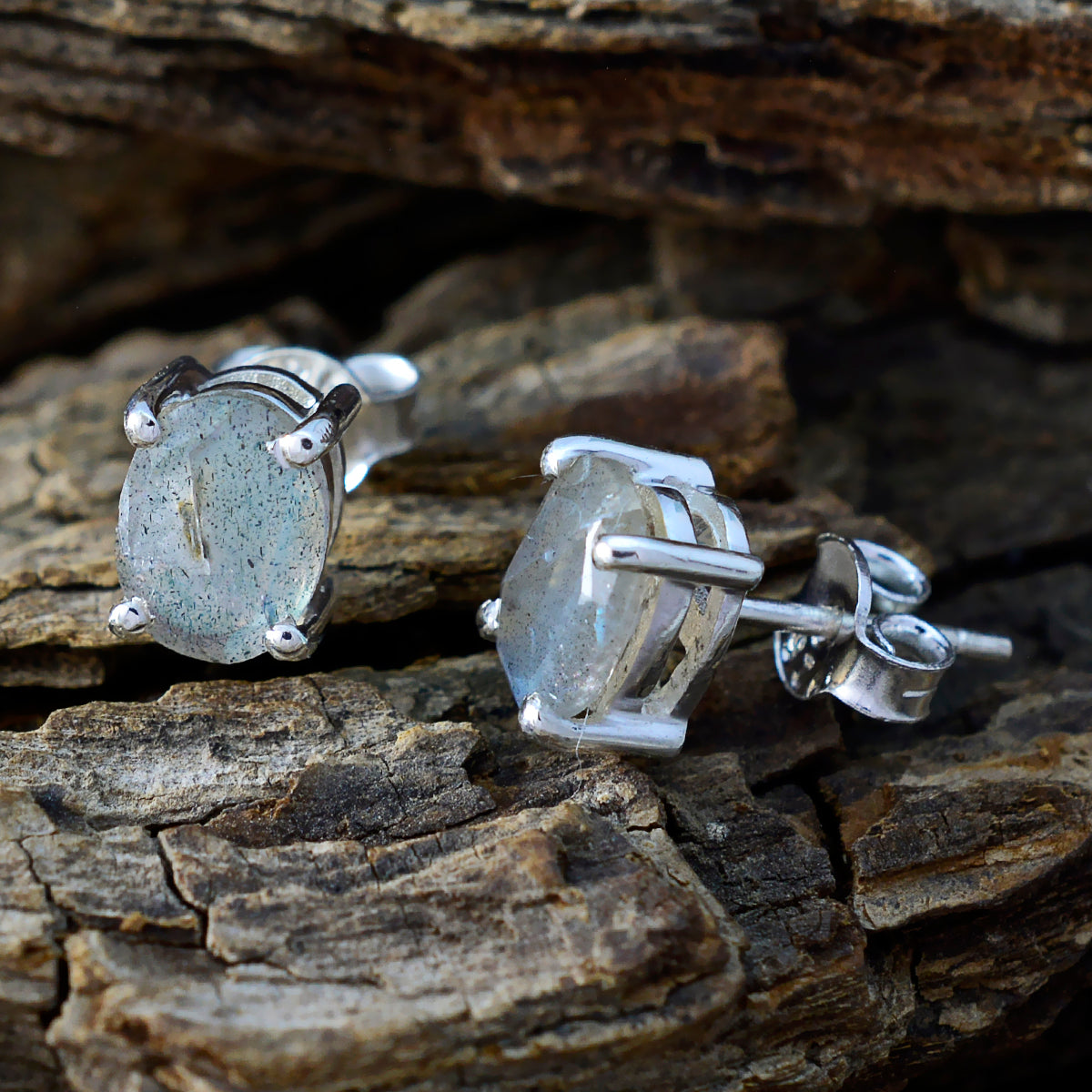 Andrea Grey Delicate Solitaire Stud Earring