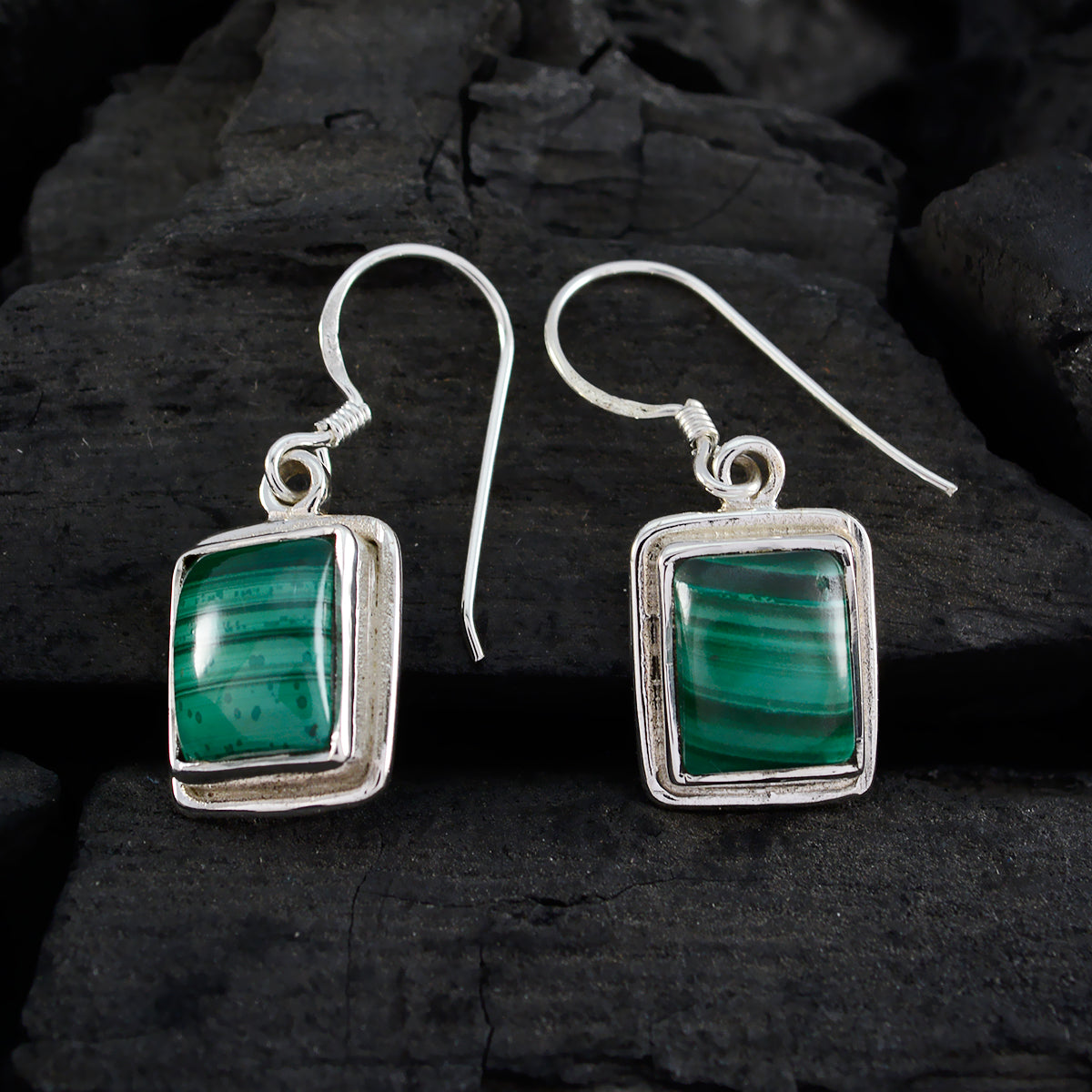 Mathilde Green Tiny Solitaire Dangle Earring