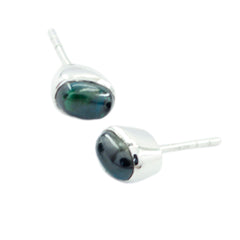 Olivia Green Elegant Solitaire Stud Earring