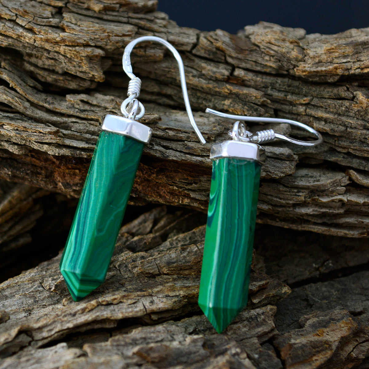 Penelope Green Tiny multiple Dangle Earring