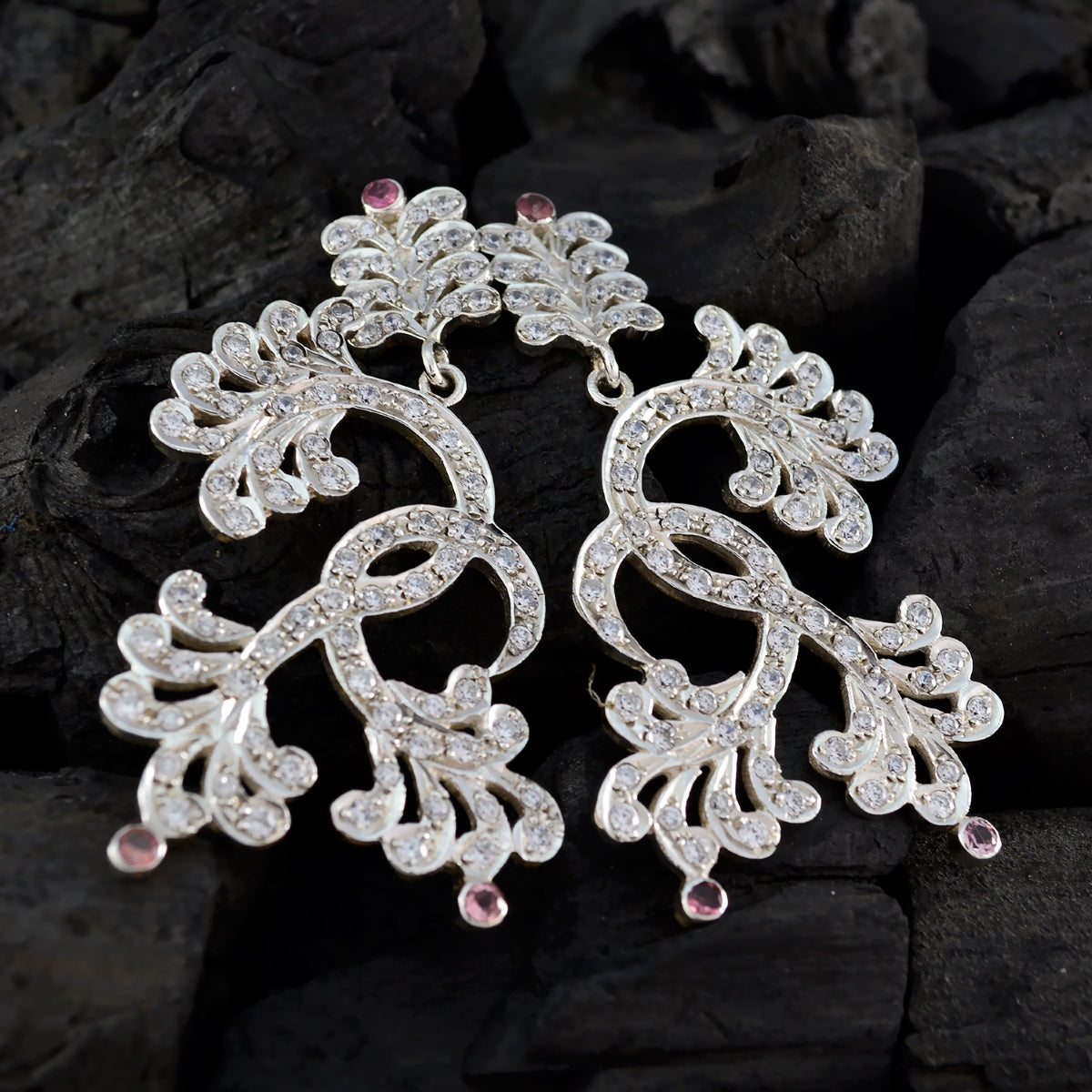 Nisa multicolor Chunky multiple Stud Earring