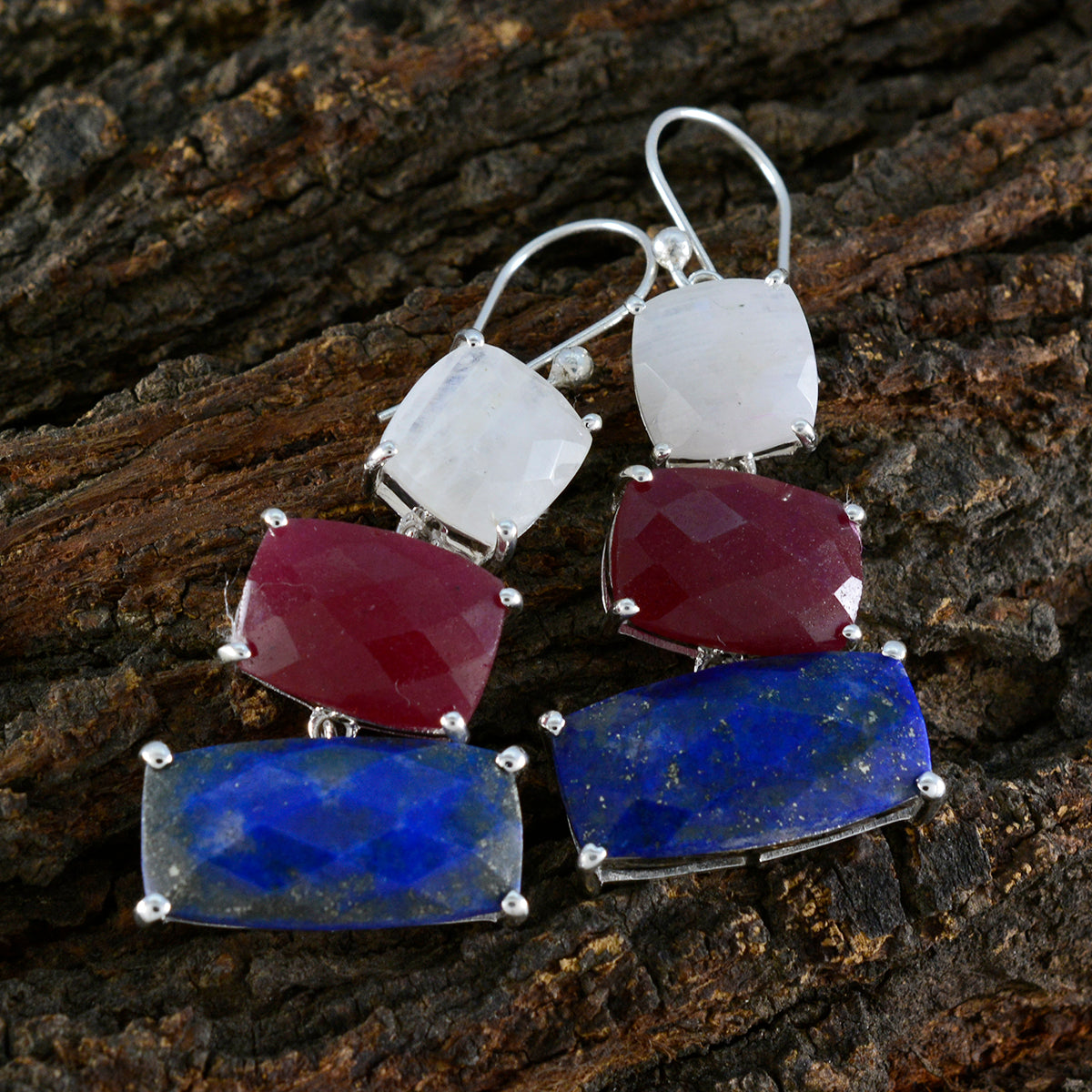 Lorena multicolor Edgy Trilogy Dangle Earring