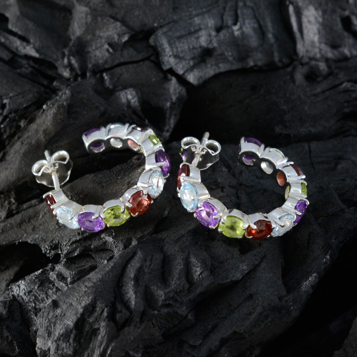 Ivana multicolor Slim multiple Stud Earring