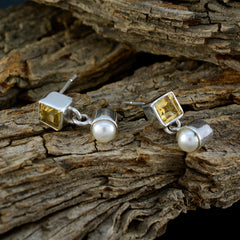 Hye jin multicolor Delicate multiple Stud Earring