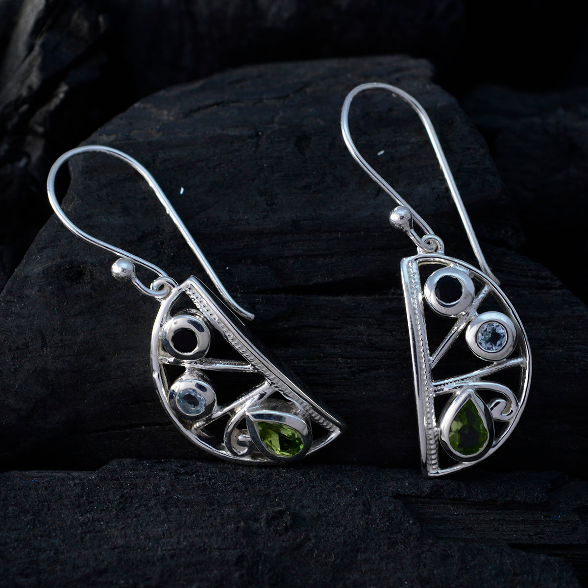 Camilla multicolor Minimal multiple Dangle Earring