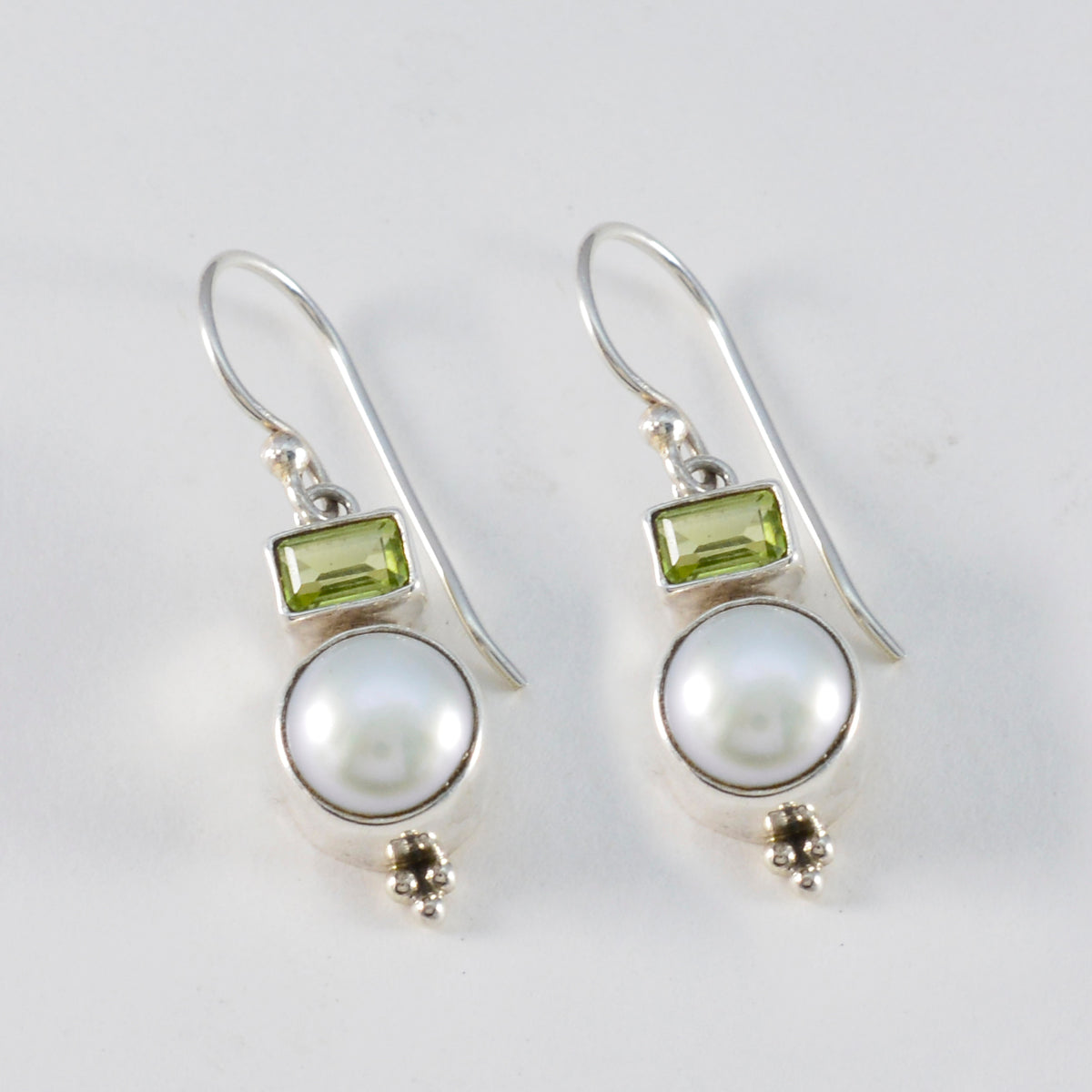 Eleanor multicolor Whisper thin Toi et Moi Dangle Earring