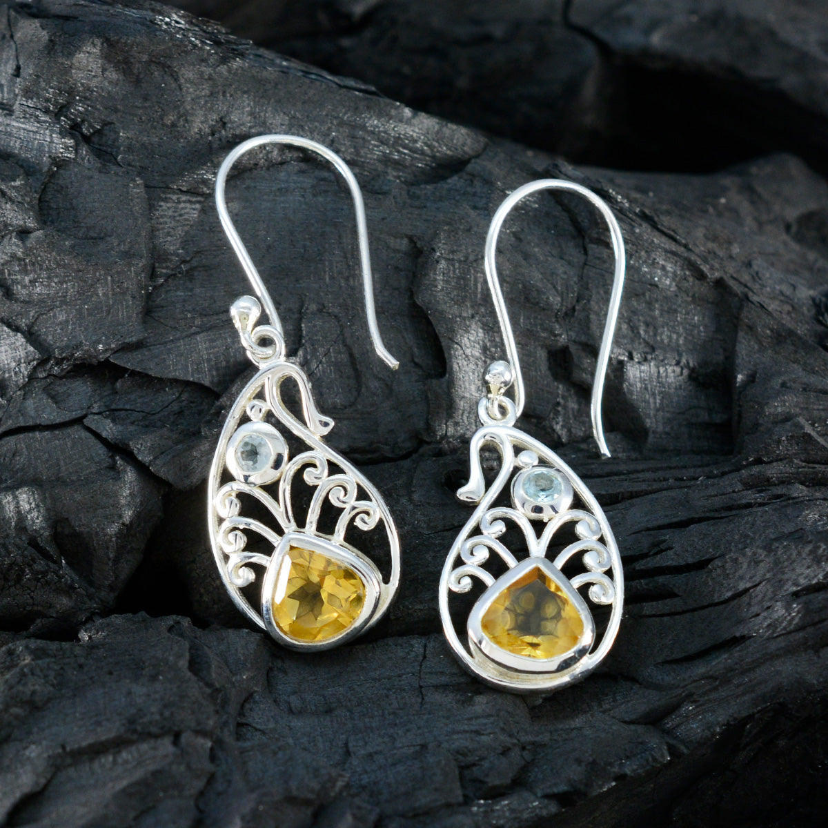 Emily multicolor Tiny multiple Dangle Earring