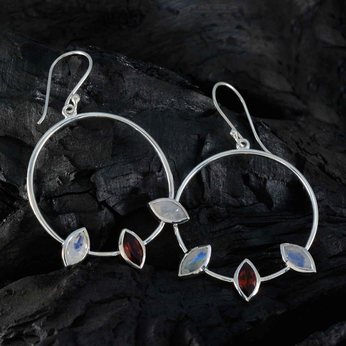 Riley multicolor Minimal Trilogy Dangle Earring