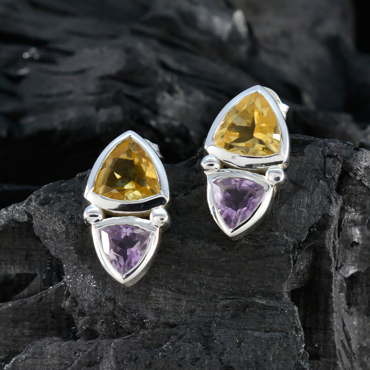 Aria multicolor Slim Toi et Moi Stud Earring