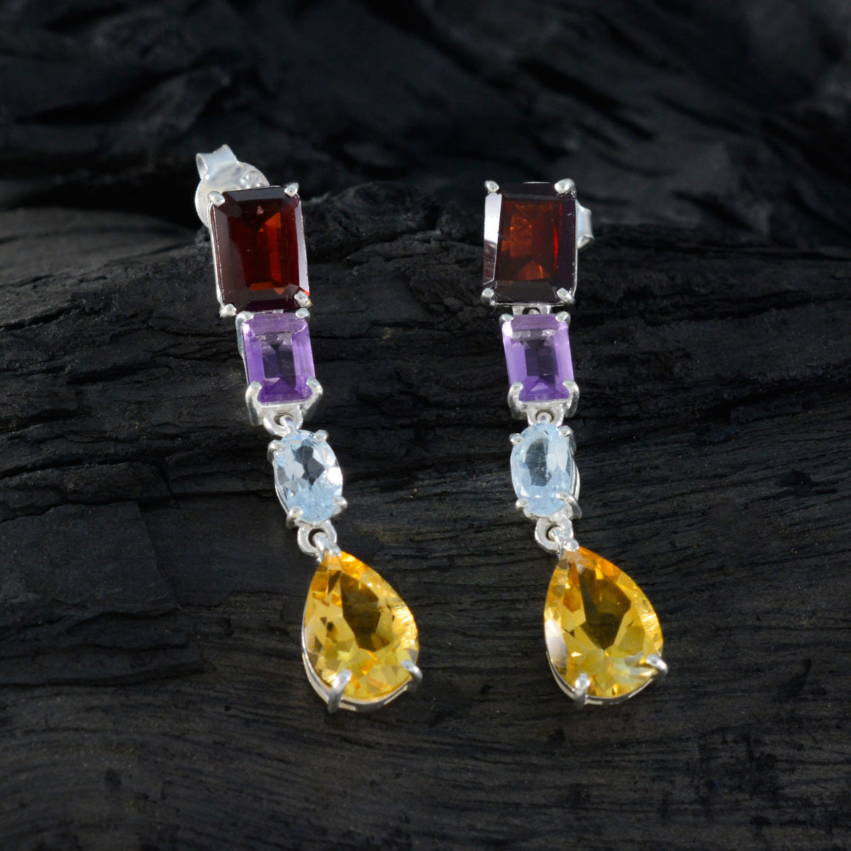 Renata multicolor Slim quarter Stud Earring