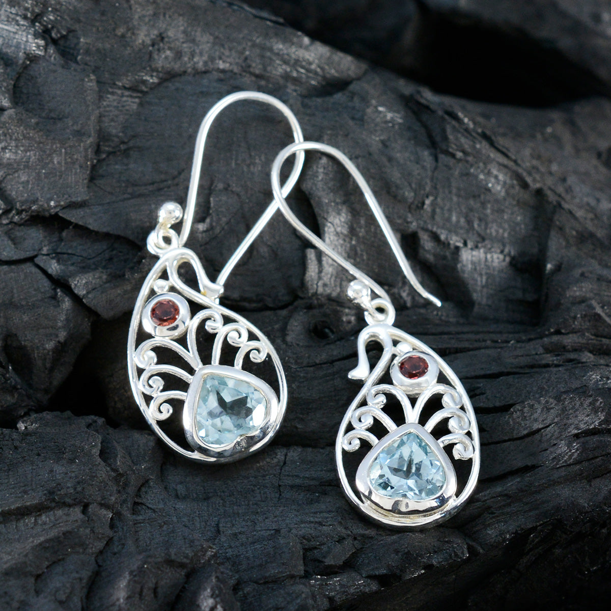 Freya multicolor Tiny multiple Dangle Earring