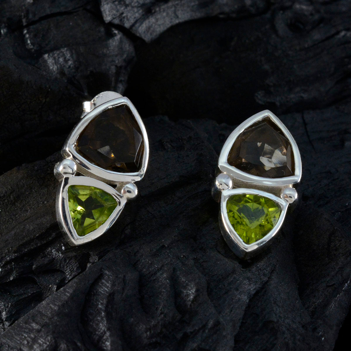 Sara multicolor Slim Toi et Moi Stud Earring